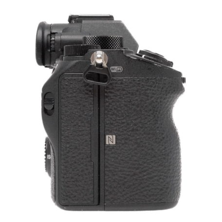 SONY A 7R III