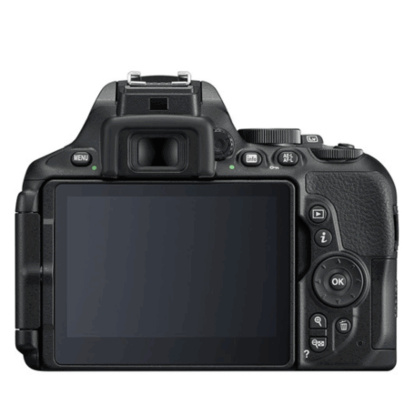 NIKON D5600