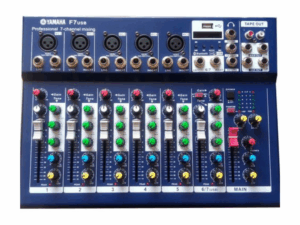 Yamaha F7 USB Mixer